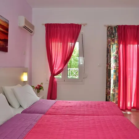 Princess House Skiathos stad